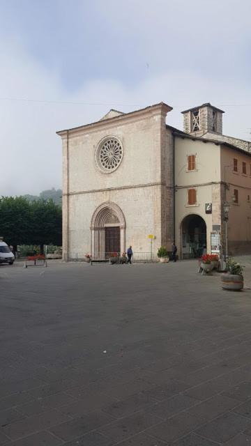 Hotel Centrale Cascia Exterior photo